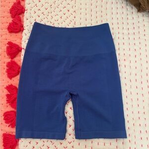 Alphalete Amplify Bike Short